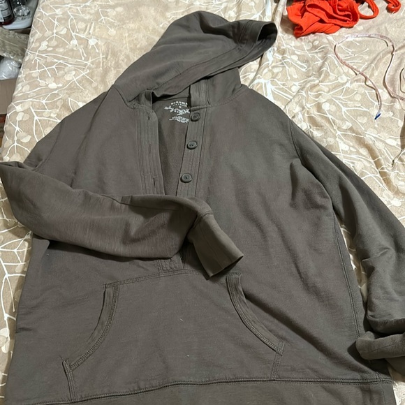 Sonoma Tops - Sonoma hoodie